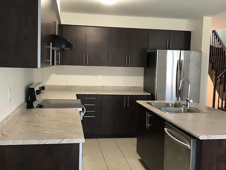 20 Butcher Cres — Photo 10