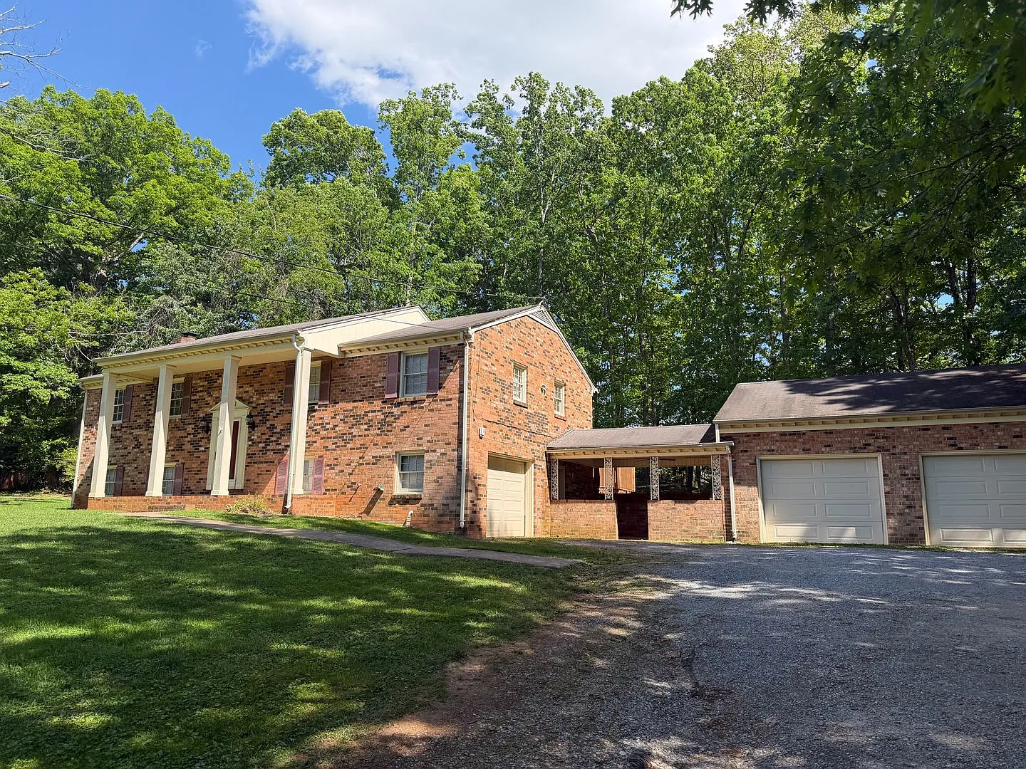 3 Bedroom House off Timberlake Road — Photo 1