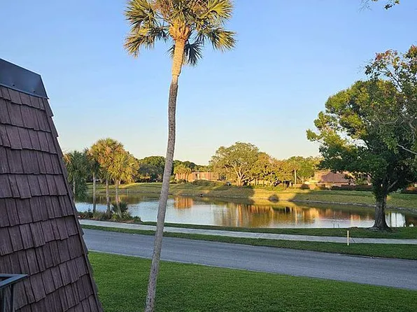 2956 SW Sunset Trace Cir, Palm City, FL 34990
