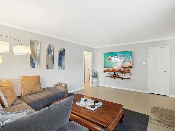 3rd image of 4708 Dorkin Ct