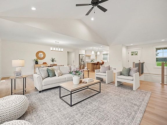 3rd image of 12538 Nora Ct
