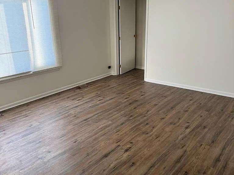 1485 Quaker Ln #116D — Photo 11