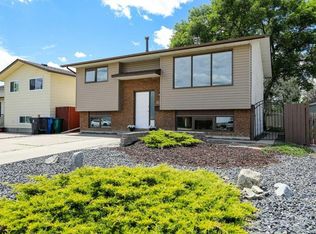 316 NE Leaside Ave S, Lethbridge, AB T1J4J2