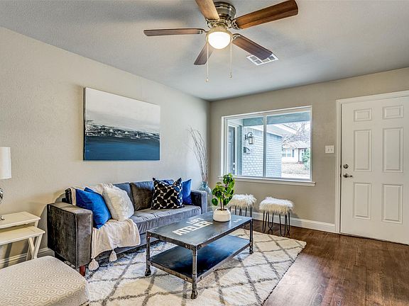 5th image of 808 Barnes St #808