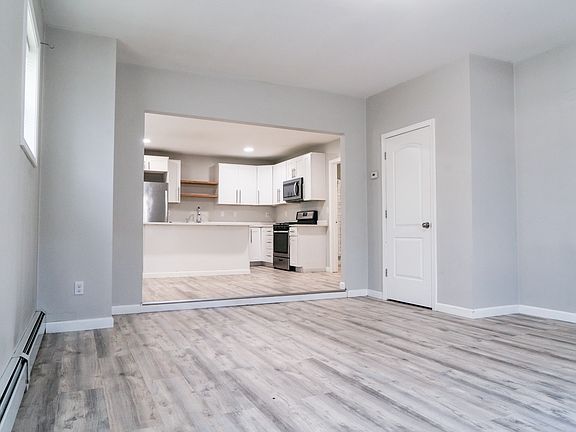 2nd image of 6 Royal Ave #2F