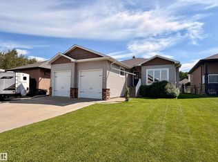 3809 52nd Ave, Drayton Valley, AB T7A1T7