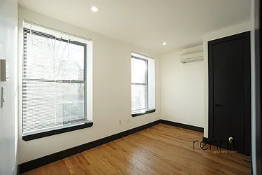 Rented by Rennit Inc.