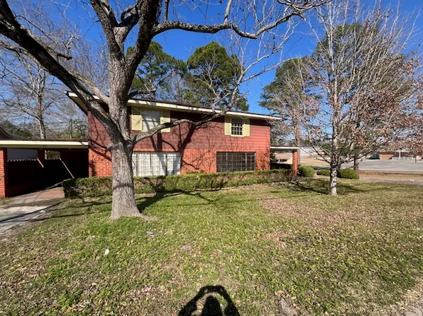 501 Adams St, Vidalia, GA 30474