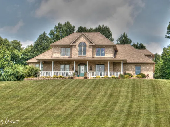 4340 Toddsbury Dr, Vinton, VA 24179