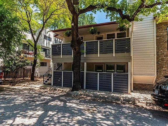 It's like living in a tree house with an enormous balcony with shade surrounding the entire unit!