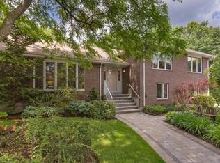 4 Bramante Cir, Stoneham, MA 02180