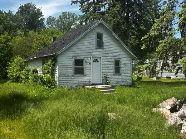 3944 Clutier Rd, Saginaw, MI 48601