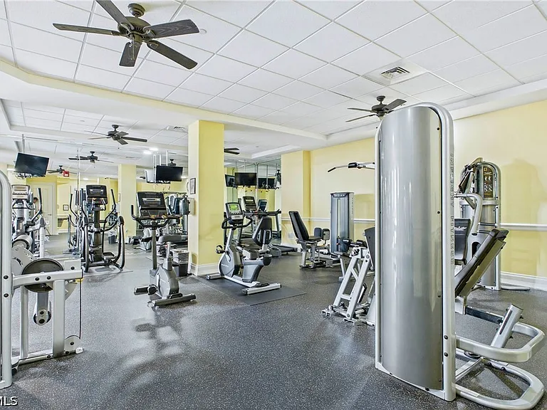 2825 Palm Beach Blvd #519 — Photo 31