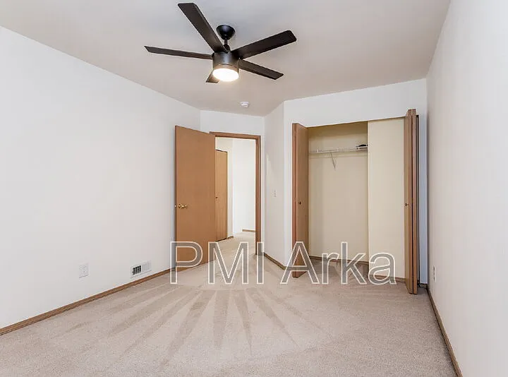 10522 SE 264th St #A3 — Photo 10