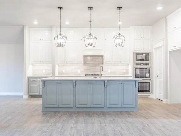 16212 Verbena Cir, Edmond, OK 73013