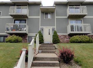 2463 Brook Ledge Rd APT 24B, Bridgeville, PA 15017