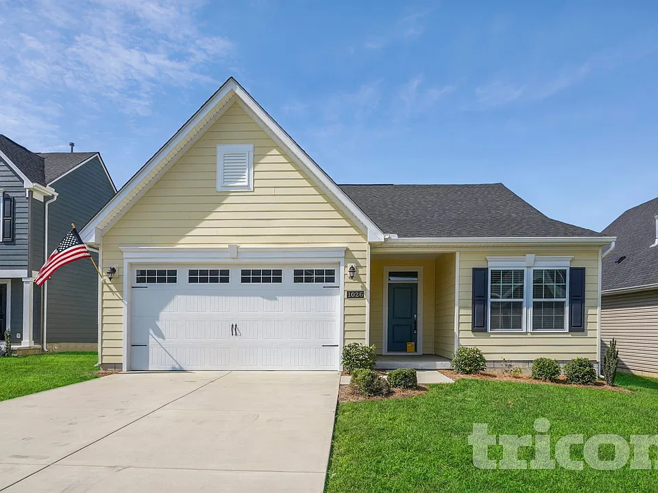 1026 Carnation Dr