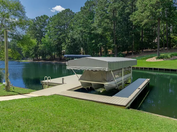 1021 Flemings Knl, Greensboro, GA 30642