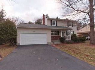 3162 Spawn Rd, Schenectady, NY 12303