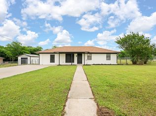 221 Lipscomb St, Cleburne, TX 76031