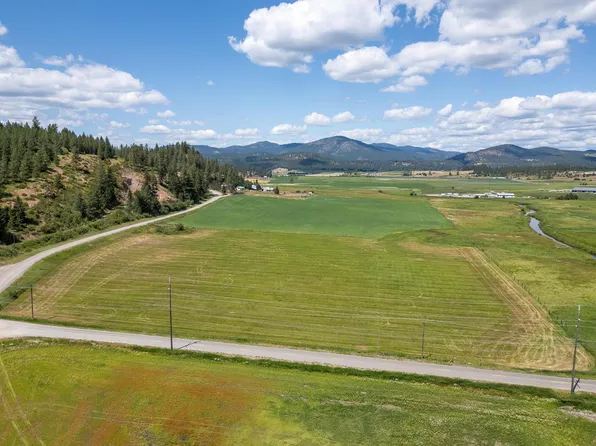 Heine Rd, Chewelah, WA 99109