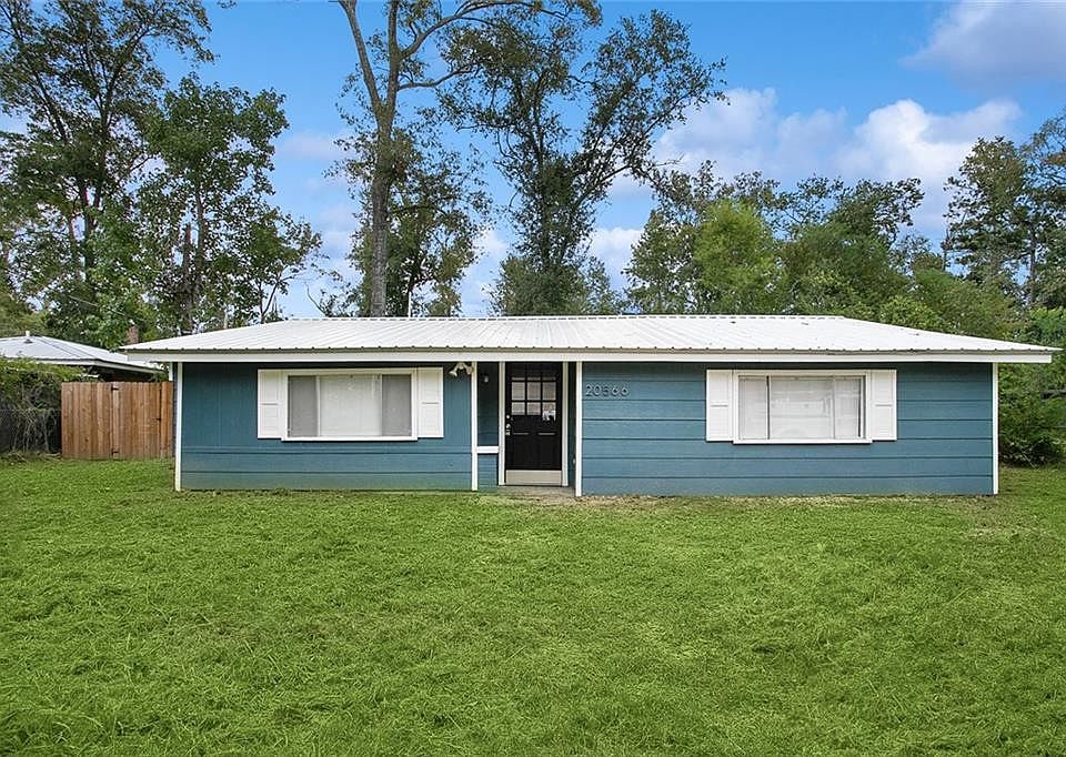 1st image of 20566 Carpenter Rd