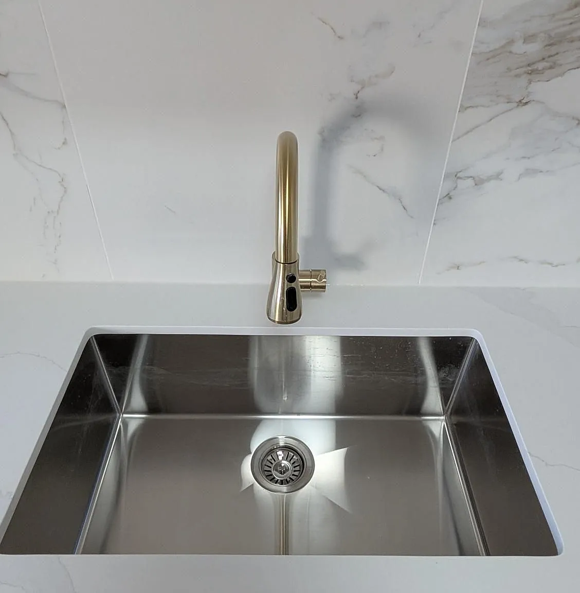2 bed, $1,950 — Photo 3