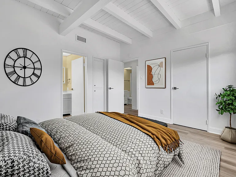 320 Whiting St #1 — Photo 13