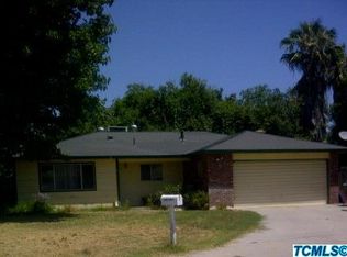 1610 W Evergreen Ct, Visalia, CA 93277