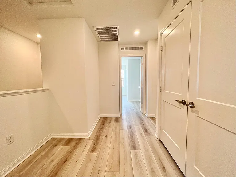 1862 Red Willow Way — Photo 14