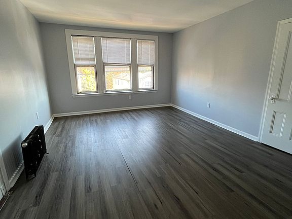 2nd image of 147 Seymour Ave Floor 3