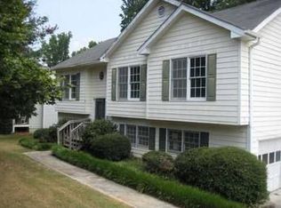 3520 Traddsprings Way, Snellville, GA 30039