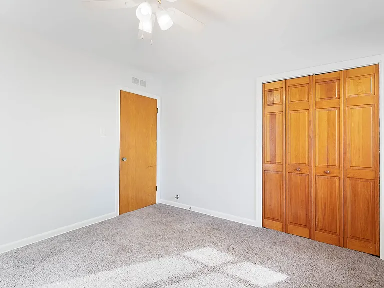 463 Cherry Ridge Dr — Photo 13