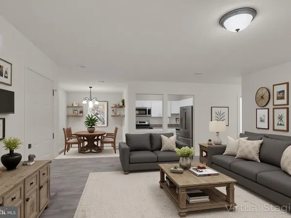 36 Apache Ct, Absecon, NJ 08205