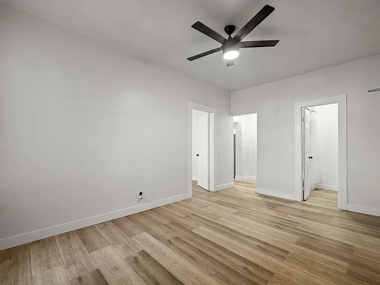 1142 West 17th Street — Photo 9
