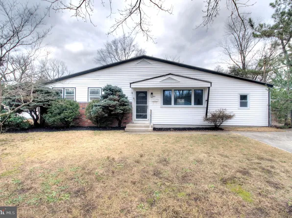 803 Bentley Rd, Lindenwold, NJ 08021