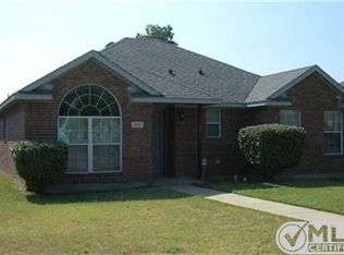 2005 S Macarthur Blvd, Irving, TX 75060