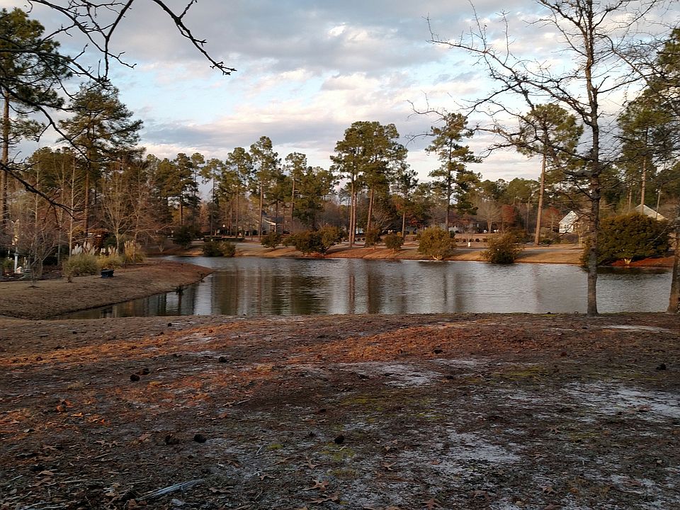 1st image of 494 Broomsedge Ct SE