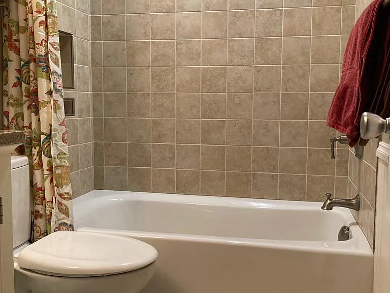 3124 Barnard Ct — Photo 18