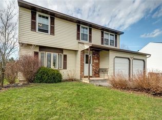 8045 Candela Ln, Clay, NY 13041