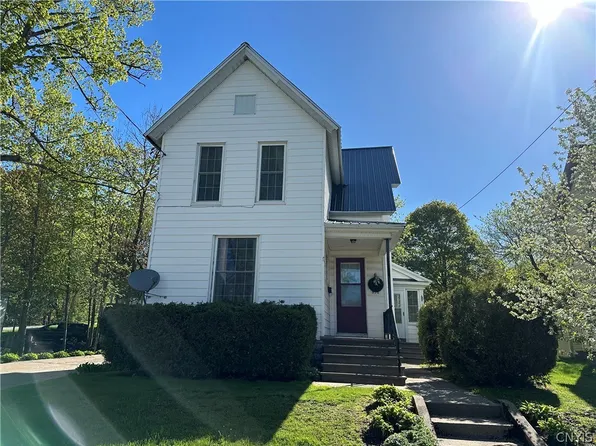 838 Alexandria St, Carthage, NY 13619