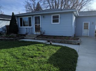 3827 Howard Rd, Hamburg, NY 14075