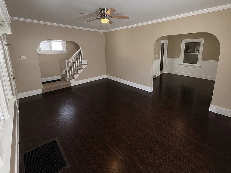 4136 Fairview Dr — Photo 5