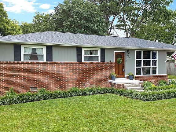 2nd image of 4060 Forestview Dr NW