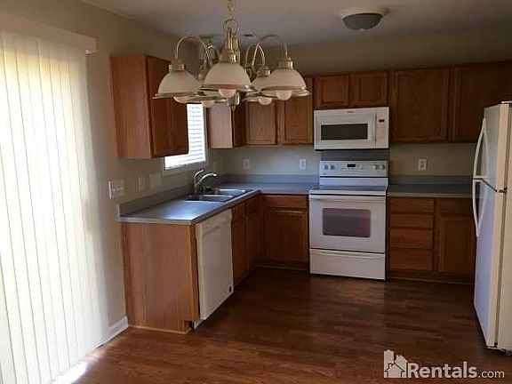 5th image of 10221 Orchard Grass Ct