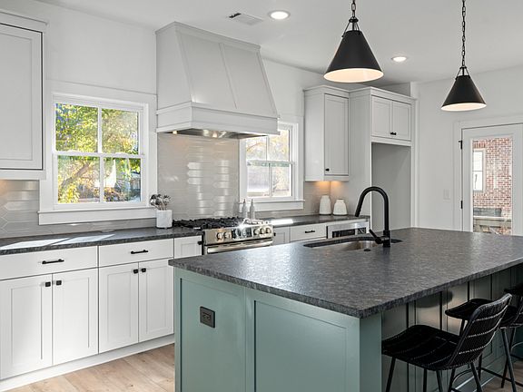 Luxury Curated Kitchens with Premium Appliances