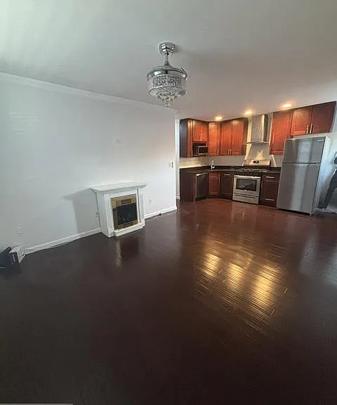 402 4th Ave #106 — Photo 8
