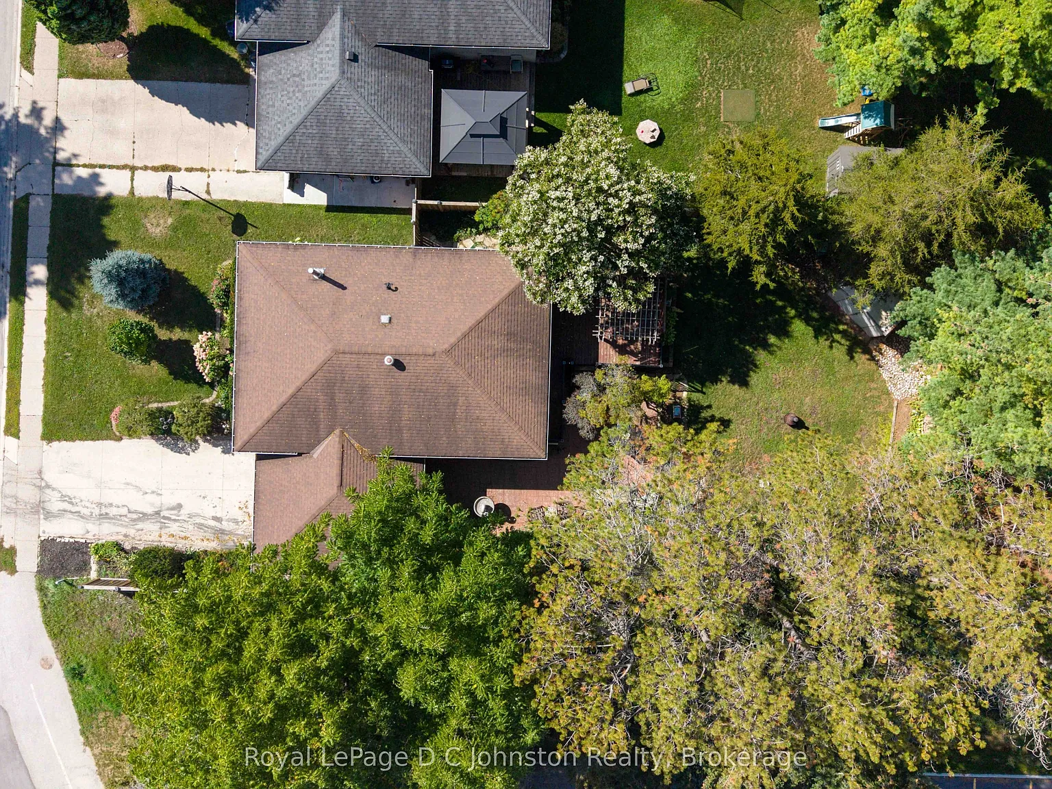 3 bed, $3,000 — Photo 2