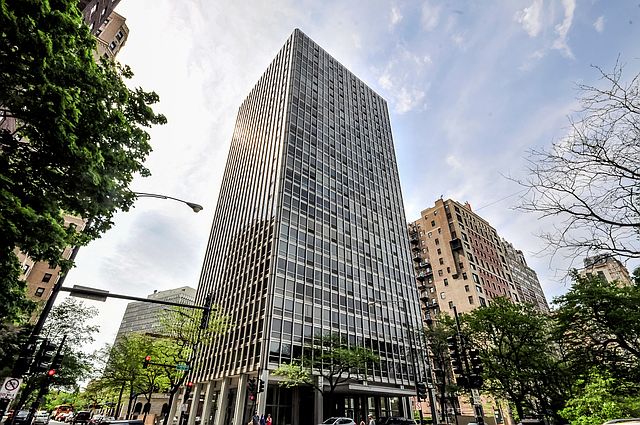 1st image of 2400 N Lakeview Ave APT 315
