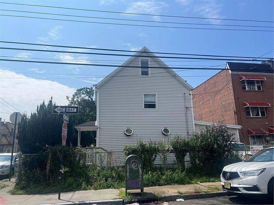 1st image of 4023 Barnes Avenue